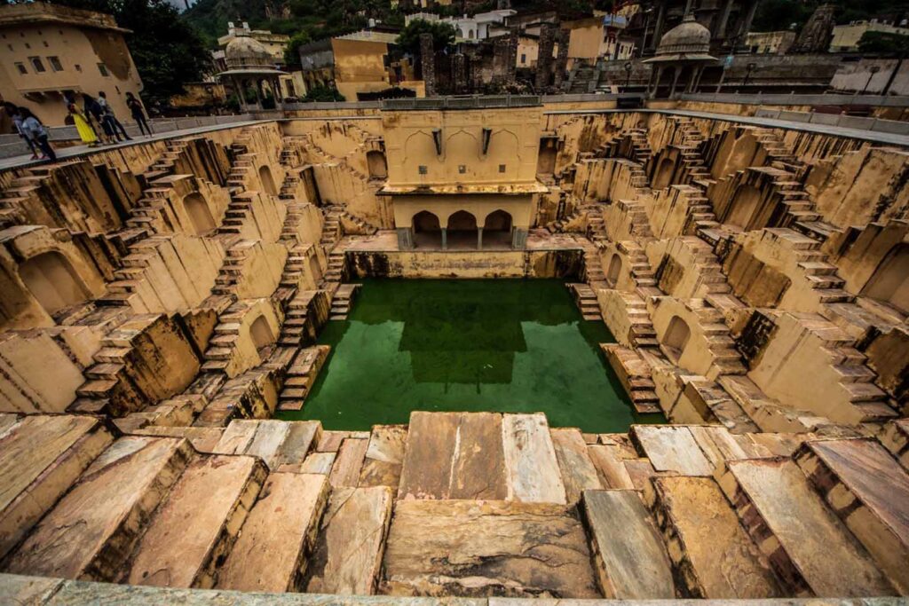 Pana meena ka kund