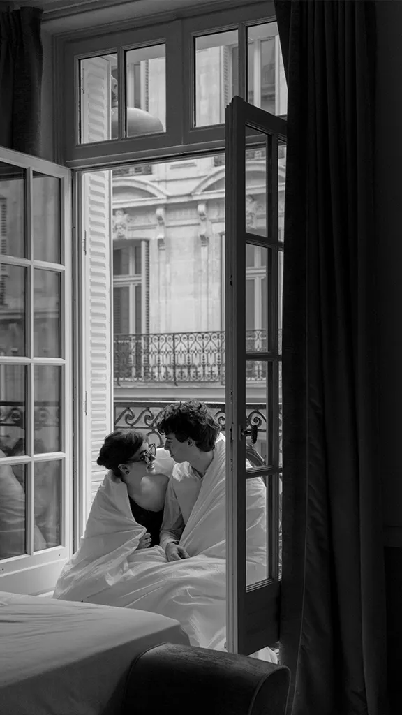 Pre wedding shoot locations in Paris